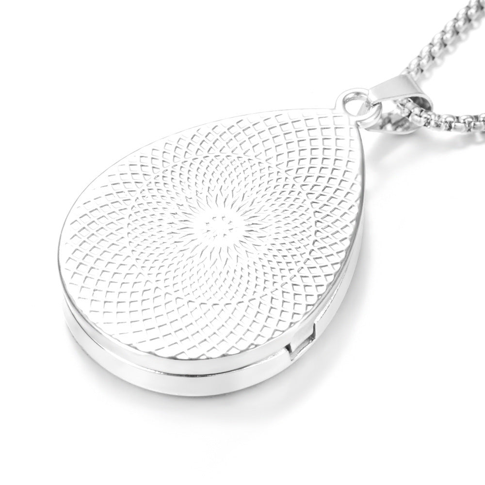 Blazzon Aromatherapy Necklace | Essential Oil Diffuser Pendant